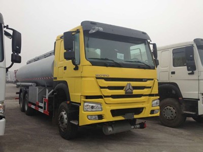 JYJ5312GSS camion réservoir de carburant sinotruck howo capacity fuel tank truck